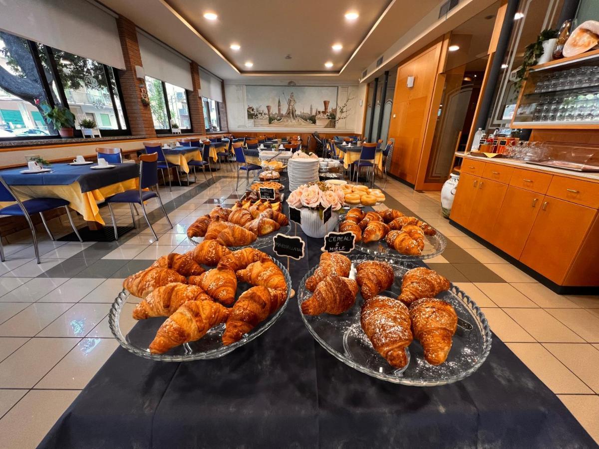 Hotel Nettuno Sottomarina Εξωτερικό φωτογραφία